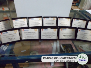 placas de homenagem com gravação digital
