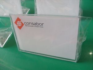 Displays de acrilico personalizados