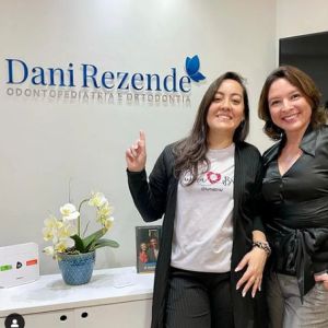 letras de acrilico espelhado azul