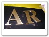 letras-latao-polido-006