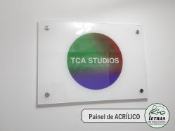 Painel de acrílico